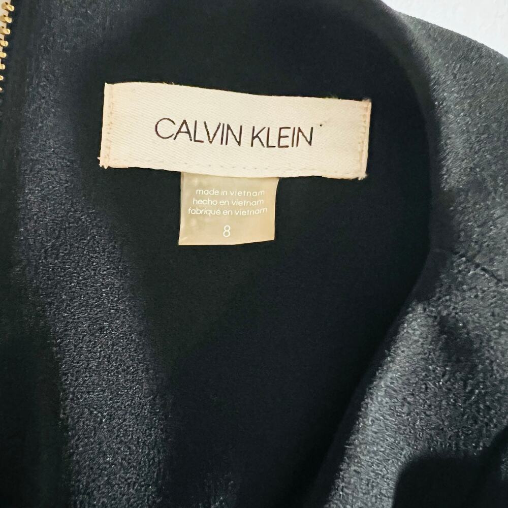 Sold - Picture 4 of 8